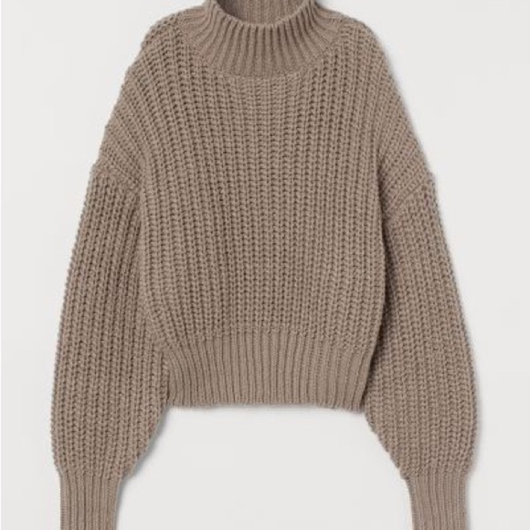 H&M Chunky Knit Turtleneck Boxy Sweater - Picture 6 of 16